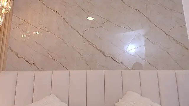 Snapshot of GraceMontgomery chatting on November 2025 01:11:01 PM GraceMontgomery online show from November 2025 01:11:01 PM