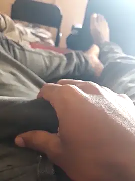 Snapshot of Hidden_African_Fruit chatting on February 2026 11:06:02 AM Hidden African Fruit online show from February 2026 11:06:02 AM