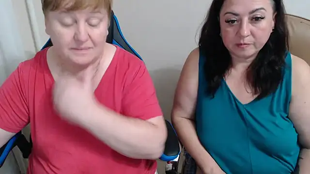 Snapshot of Bertie_Adeline chatting on September 2025 08:25:02 PM Bertie Adeline online show from September 2025 08:25:02 PM