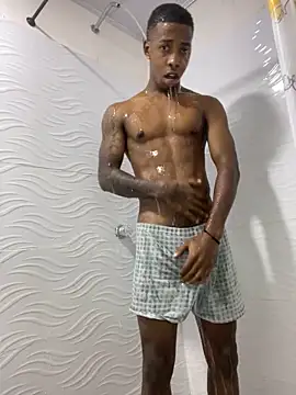 Snapshot of maicoljorda chatting on October 2025 03:02:02 AM maicoljorda online show from October 2025 03:02:02 AM