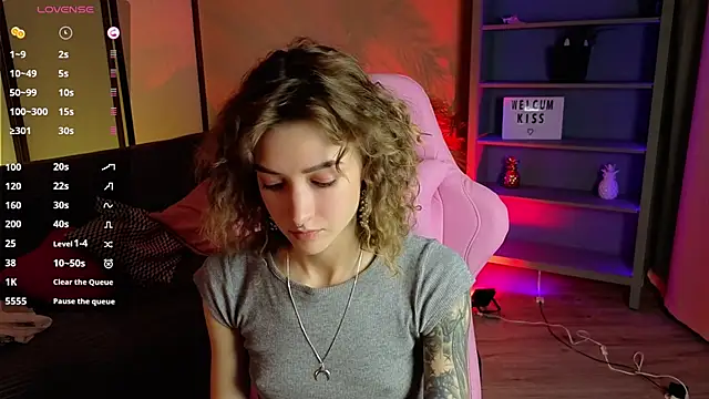 Snapshot of __grace__ chatting on September 2025 10:26:02 AM grace online show from September 2025 10:26:02 AM