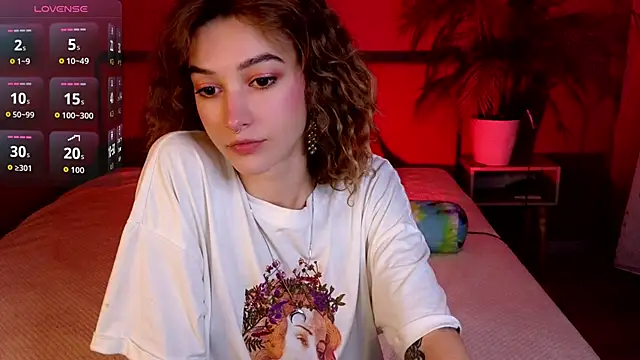 Snapshot of __grace__ chatting on September 2025 10:28:02 AM grace online show from September 2025 10:28:02 AM