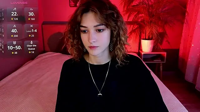 Snapshot of __grace__ chatting on September 2025 10:18:01 AM grace online show from September 2025 10:18:01 AM