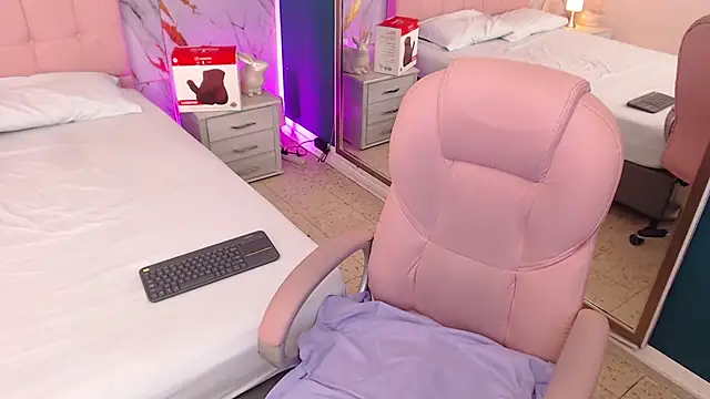 Red kytty6 online show from November 2025 03:18:02 PM