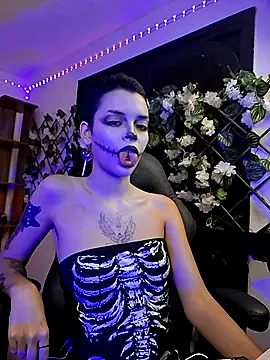 Snapshot of AnnyKitty_ chatting on October 2025 06:57:01 AM AnnyKitty online show from October 2025 06:57:01 AM