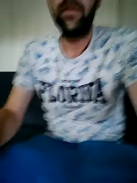 fearleass online show from September 2025 06:44:02 PM