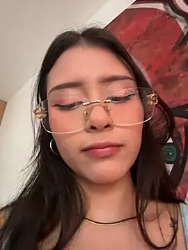 Snapshot of CatadeLuca chatting on November 2025 08:19:02 PM CatadeLuca online show from November 2025 08:19:02 PM