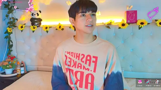 AleAurarashi online show from March 2026 04:02:02 PM