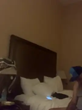 Hothotboyg online show from November 2025 12:56:02 AM