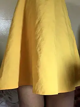 NeoleeLkr online show from December 2025 10:11:01 AM