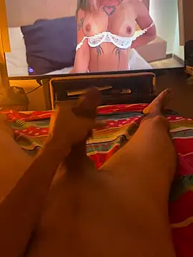 Dani3l17  online show from February 2026 06:19:01 PM