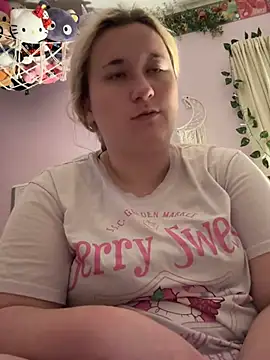 Snapshot of imawhorenslut19 chatting on May 2026 04:50:02 AM imawhorenslut19 online show from May 2026 04:50:02 AM