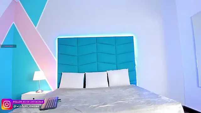 mara winters  online show from November 2025 11:21:01 AM