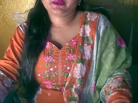 Snapshot of Saniya_K chatting on October 2025 04:28:01 PM Saniya K online show from October 2025 04:28:01 PM