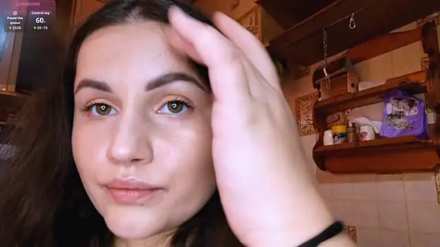 DierdreCousineau online show from October 2025 10:56:02 AM