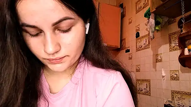 DierdreCousineau online show from November 2025 10:06:02 AM