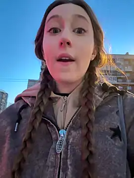 FroggyAnna online show from March 2026 04:23:01 PM