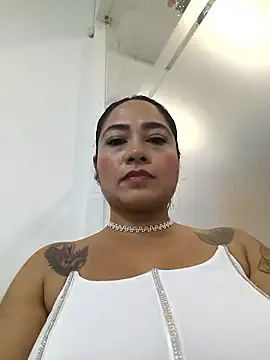 julieta evanns1 online show from January 2026 08:10:02 PM