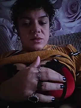 Snapshot of GoddessChantelle chatting on November 2025 10:09:01 AM GoddessChantelle online show from November 2025 10:09:01 AM