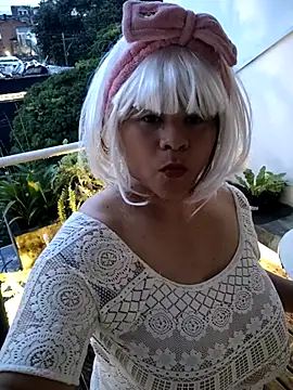 Snapshot of kamyla_69 chatting on November 2025 10:34:02 PM kamyla 69 online show from November 2025 10:34:02 PM