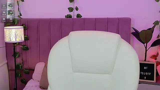 Snapshot of VioletBlacke_ chatting on November 2025 01:31:01 PM VioletBlacke online show from November 2025 01:31:01 PM