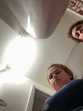 Snapshot of Fosforito37 chatting on October 2025 07:06:01 AM Fosforito37 online show from October 2025 07:06:01 AM