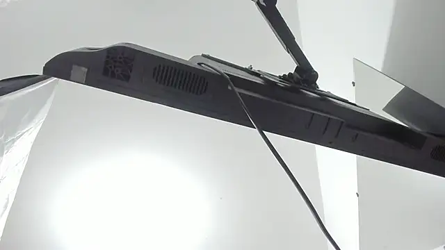 Rihanna hotx online show from November 2025 02:54:01 AM