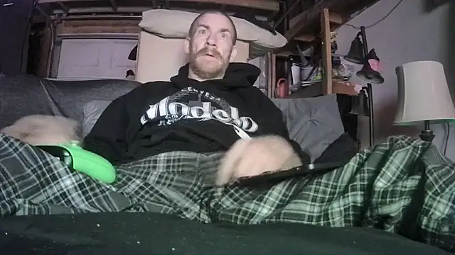 Tiggitytomociti online show from February 2026 11:39:02 AM