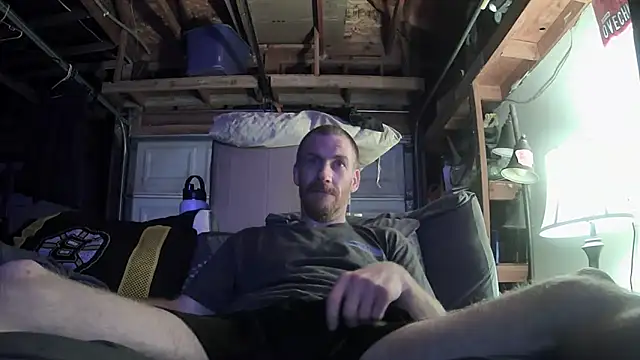 Tiggitytomociti online show from February 2026 12:27:01 PM