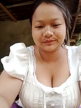girl-babi online show from May 2026 11:01:04 PM