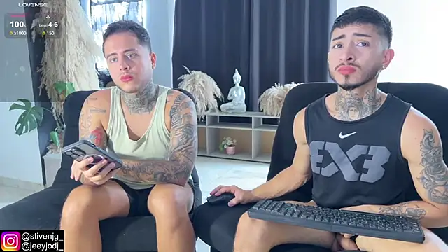 tattoguys cums online show from October 2025 03:11:02 PM