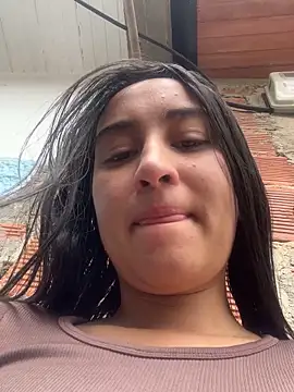 Snapshot of RAKEL37 chatting on November 2025 04:50:01 PM RAKEL37 online show from November 2025 04:50:01 PM