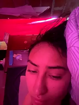 Snapshot of RAKEL37 chatting on December 2025 05:30:01 PM RAKEL37 online show from December 2025 05:30:01 PM