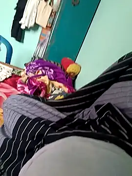 Snapshot of maddy3108 chatting on September 2025 05:51:01 AM maddy3108 online show from September 2025 05:51:01 AM