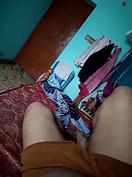 Snapshot of maddy3108 chatting on December 2025 04:06:01 AM maddy3108 online show from December 2025 04:06:01 AM