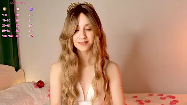 Snapshot of MiaSweetasHoney chatting on October 2025 05:47:03 PM MiaSweetasHoney online show from October 2025 05:47:03 PM