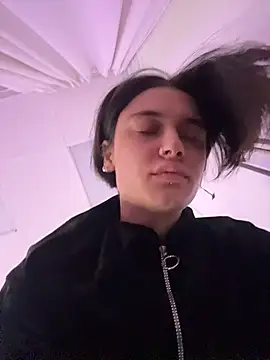 VioletAsh online show from January 2026 04:16:01 AM