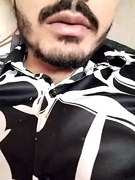 Snapshot of Hotyy_subhu chatting on October 2025 03:00:02 PM Hotyy subhu online show from October 2025 03:00:02 PM