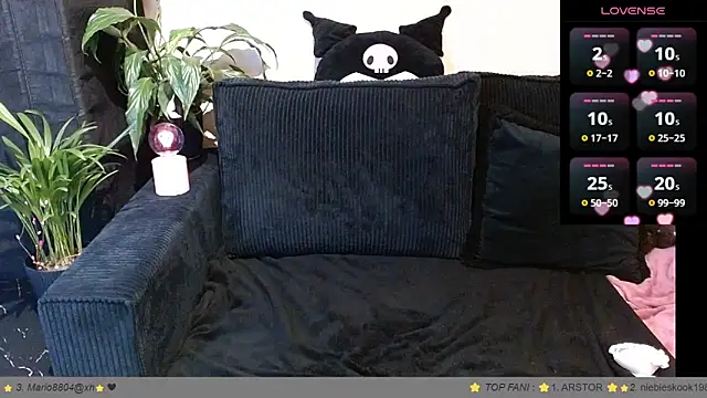   Leyla   online show from April 2026 06:01:01 PM