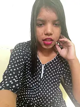 Snapshot of sexy_body-00 chatting on October 2025 04:37:02 AM sexy body-00 online show from October 2025 04:37:02 AM