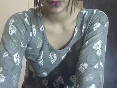 Snapshot of Nura7 chatting on May 2026 02:14:01 PM Nura7 online show from May 2026 02:14:01 PM