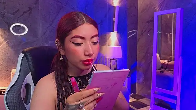 Sophia tf online show from April 2026 03:40:02 AM