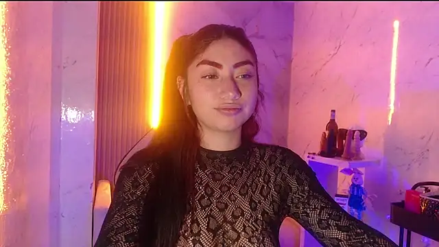 Snapshot of Sophia_tf chatting on April 2026 03:42:02 AM Sophia tf online show from April 2026 03:42:02 AM