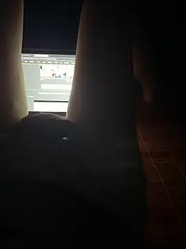 ehdwns online show from October 2025 05:00:01 PM