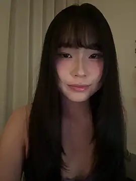 77momomo online show from May 2026 03:07:01 PM