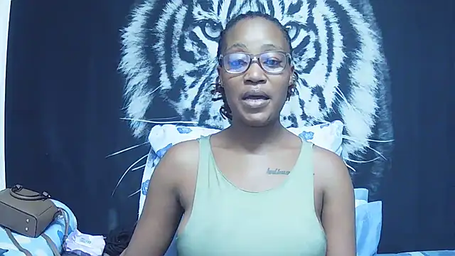 SweetPortableAmber online show from March 2026 02:46:02 PM