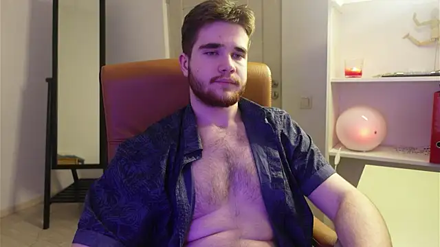 Mark Maxim online show from October 2025 06:09:02 PM