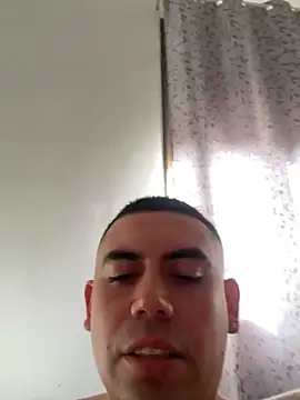 Snapshot of davidxxx099 chatting on November 2025 12:38:01 PM davidxxx099 online show from November 2025 12:38:01 PM