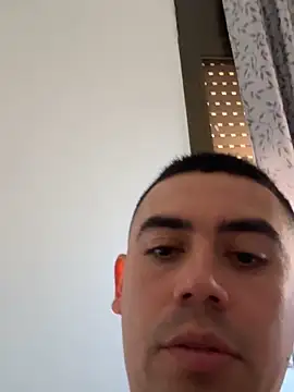 davidxxx099 online show from February 2026 03:08:01 PM