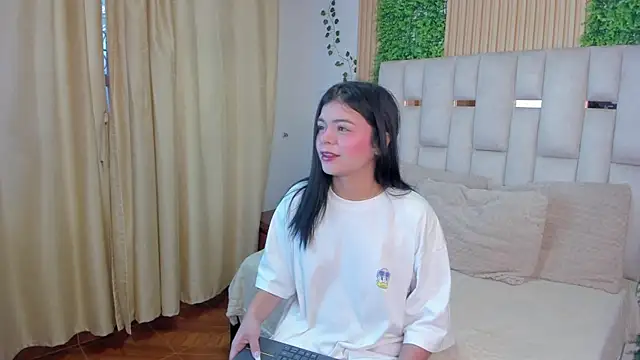 Jade Nmm online show from January 2026 01:36:01 PM